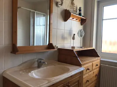 Ein Badezimmer in der Unterkunft Darsser Weg 34 a