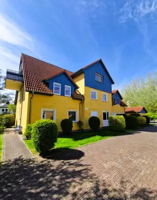 Das Gebäude in dem sich die Ferienwohnung befindet