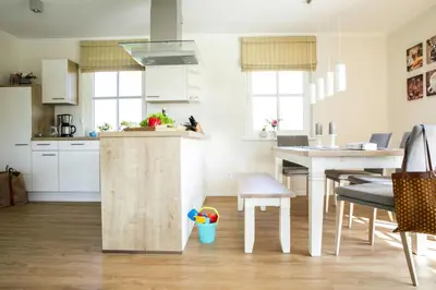 Küche/Küchenzeile in der Unterkunft Haus in Bodstedt mit Sauna am Bodden