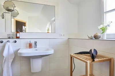 Ein Badezimmer in der Unterkunft Premium-Ferienhaus in Fuhlendorf