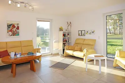 Ein Sitzbereich in der Unterkunft Haus Waldwiese