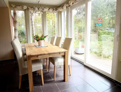 Ein Garten an der Unterkunft Nebelstation