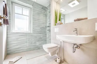 Ein Badezimmer in der Unterkunft DER SÜDSCHWEDE ... Dein Gästehaus mitten in Zingst und nah zum Strand