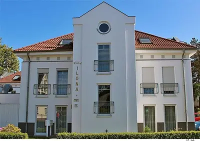 Das Gebäude in dem sich die Ferienwohnung befindet