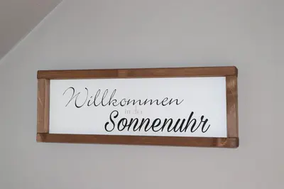 Ein Zertifikat, Auszeichnung, Logo oder anderes Dokument, das in der Unterkunft Penthouse Sonnenuhr ausgestellt ist