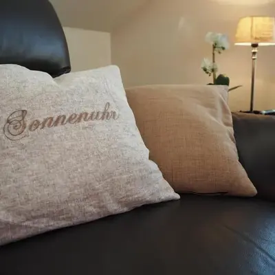Penthouse Sonnenuhr