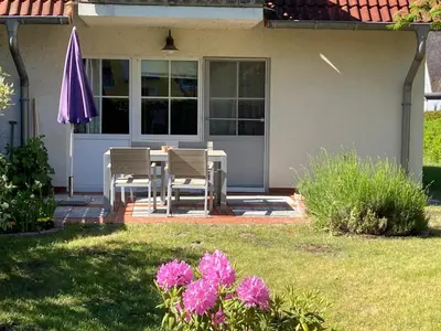 Ein Garten an der Unterkunft Martha-Müller-Grählert-Weg 7/8 Whg.6