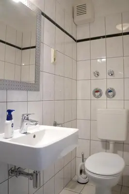Ein Badezimmer in der Unterkunft Jordanstr. 35 Wohnung 6
