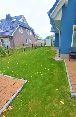 Ein Garten an der Unterkunft Kavelweg 13 Kavella