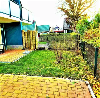 Ein Garten an der Unterkunft Kavelweg 13 Kavella