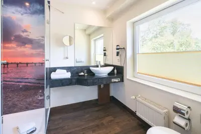 Ein Badezimmer in der Unterkunft Best Western Plus Ostseehotel Waldschloesschen