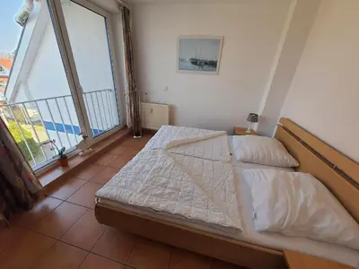 Ein Bett oder Betten in einem Zimmer der Unterkunft Klosterstr.14 Wohnung 12