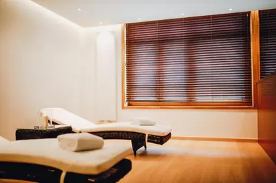 Ein Sitzbereich in der Unterkunft Ostseehotel Dierhagen
