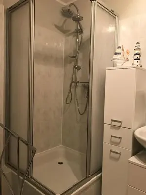Ein Badezimmer in der Unterkunft Klosterstr.14/Wohnung 7