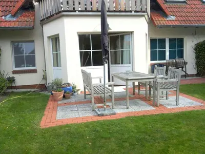 Ein Garten an der Unterkunft Martha-Müller-Grählert-Weg 3 Wg.2
