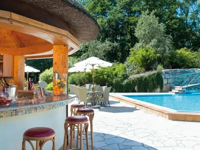 Der Swimmingpool an oder in der Nähe von Hotel Bernstein Prerow