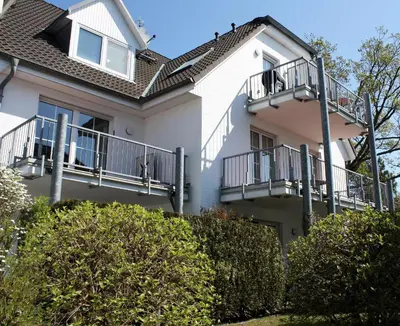 Das Gebäude in dem sich die Ferienwohnung befindet