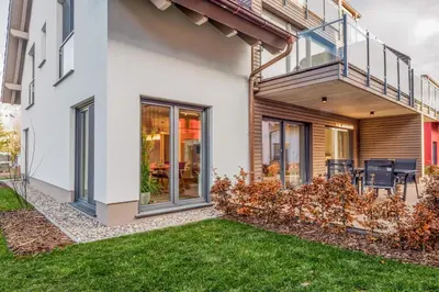 Das Gebäude in dem sich die Ferienwohnung befindet