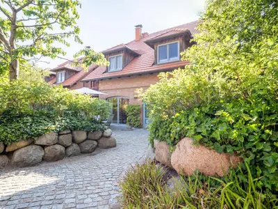 Ein Garten an der Unterkunft Dünenhof DÜNENHOF Whg. D-10