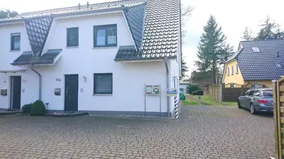 Das Gebäude in dem sich die Ferienwohnung befindet