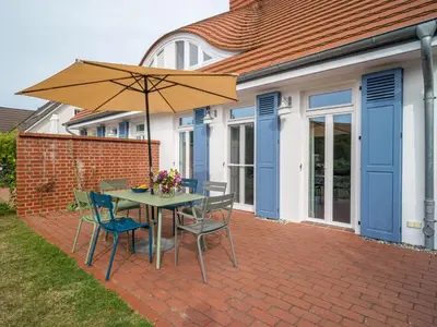 Das Gebäude in dem sich das Ferienhaus befindet