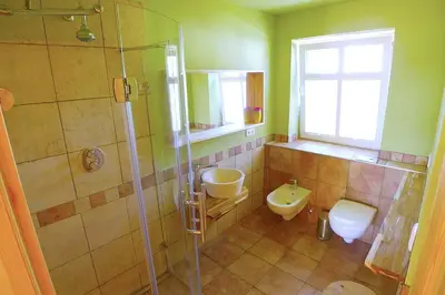 Ein Badezimmer in der Unterkunft Haus EMMA WF 02 linke Haushälfte