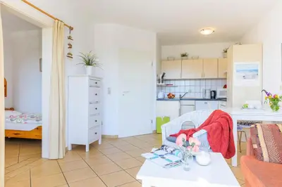 Küche/Küchenzeile in der Unterkunft Strandstr.51 Wohnungsnr.2
