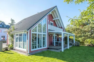 Das Gebäude in dem sich die Ferienwohnung befindet