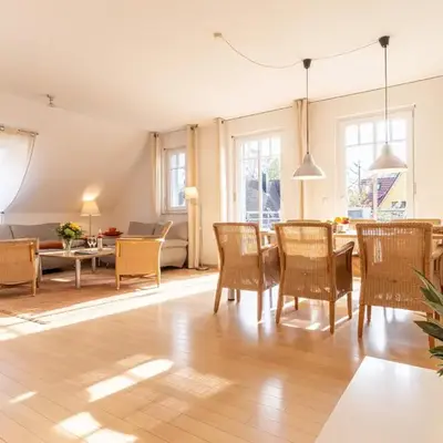 Grüne Straße FeWo G4 (DG rechts)