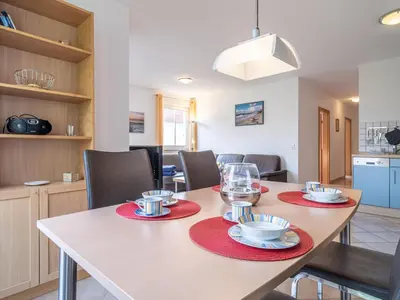 Küche/Küchenzeile in der Unterkunft Schulstraße FeWo S1 (EG rechts)