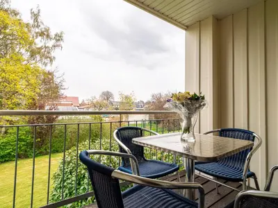 Ein Balkon oder eine Terrasse in der Unterkunft Schulstraße FeWo S4 (DG links)