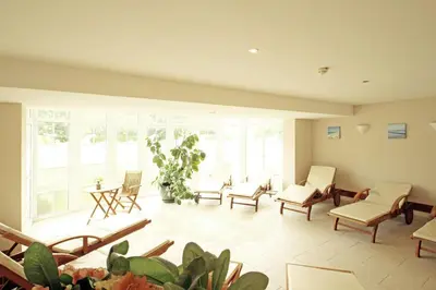 Ein Sitzbereich in der Unterkunft Wellnessresidenz Klaus Störtebeker Whg. 3