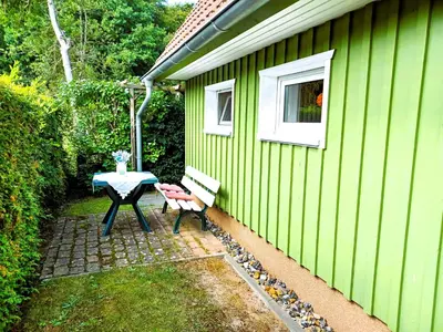 Ein Garten an der Unterkunft Ferienhaus Eulennest - Ulenhoef