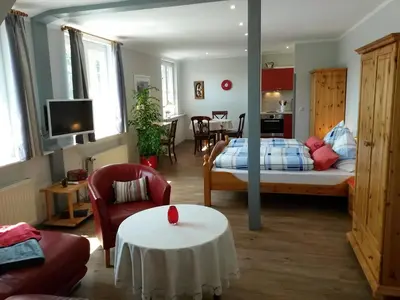 Ein Bett oder Betten in einem Zimmer der Unterkunft FeWo Weide - Ulenhoef