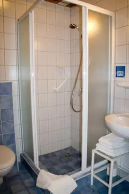 Ein Badezimmer in der Unterkunft FeWo Kastanie - Ulenhoef