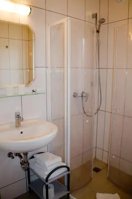 Ein Badezimmer in der Unterkunft FeWo Kastanie - Ulenhoef