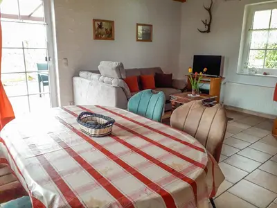 Ein Bett oder Betten in einem Zimmer der Unterkunft Ferienhaus Boddenurlaub