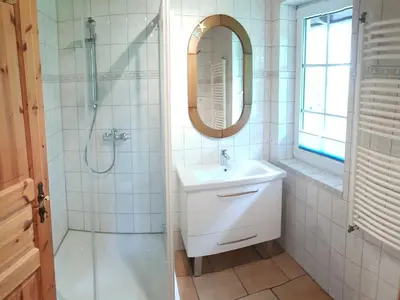 Ein Badezimmer in der Unterkunft Ferienhaus Boddenurlaub