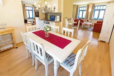 Küche/Küchenzeile in der Unterkunft Ferienhaussiedlung Strandperlen Weidenhof 6a (Typ VII)