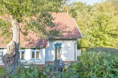 Ein Garten an der Unterkunft Ferienhaussiedlung Strandperlen Weidenhof 9b (Typ IX)