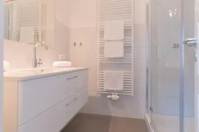 Ein Badezimmer in der Unterkunft Ferienhaussiedlung Strandperlen Sanddornhof 3c (Typ II)