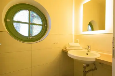 Ein Badezimmer in der Unterkunft Ferienhaussiedlung Strandperlen Buchenhof 6a (Typ III)