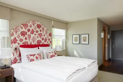Ein Bett oder Betten in einem Zimmer der Unterkunft Strandhotel Zingst