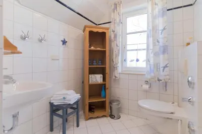 Ein Badezimmer in der Unterkunft KOJE