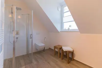 Ein Badezimmer in der Unterkunft Middenmang - Am Fischlandhaus