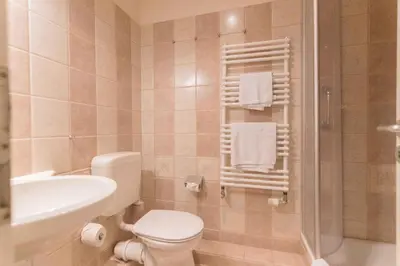 Ein Badezimmer in der Unterkunft Ferienhaussiedlung Strandperlen Buchenhof 5c (Typ V)