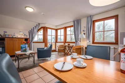 Ein Sitzbereich in der Unterkunft OEWERN DIEK Whg. OD-07