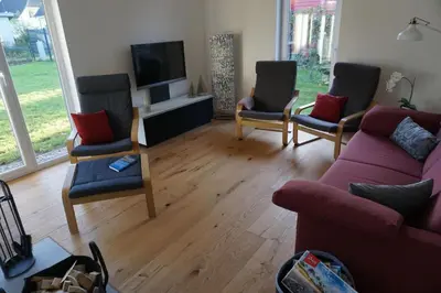 Ein Sitzbereich in der Unterkunft Haus LICHT AND MOOR