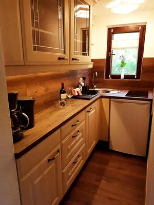 Küche/Küchenzeile in der Unterkunft Schuhsterhus am Bodden
