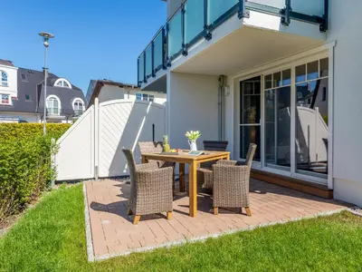 Ein Garten an der Unterkunft Meerliebe